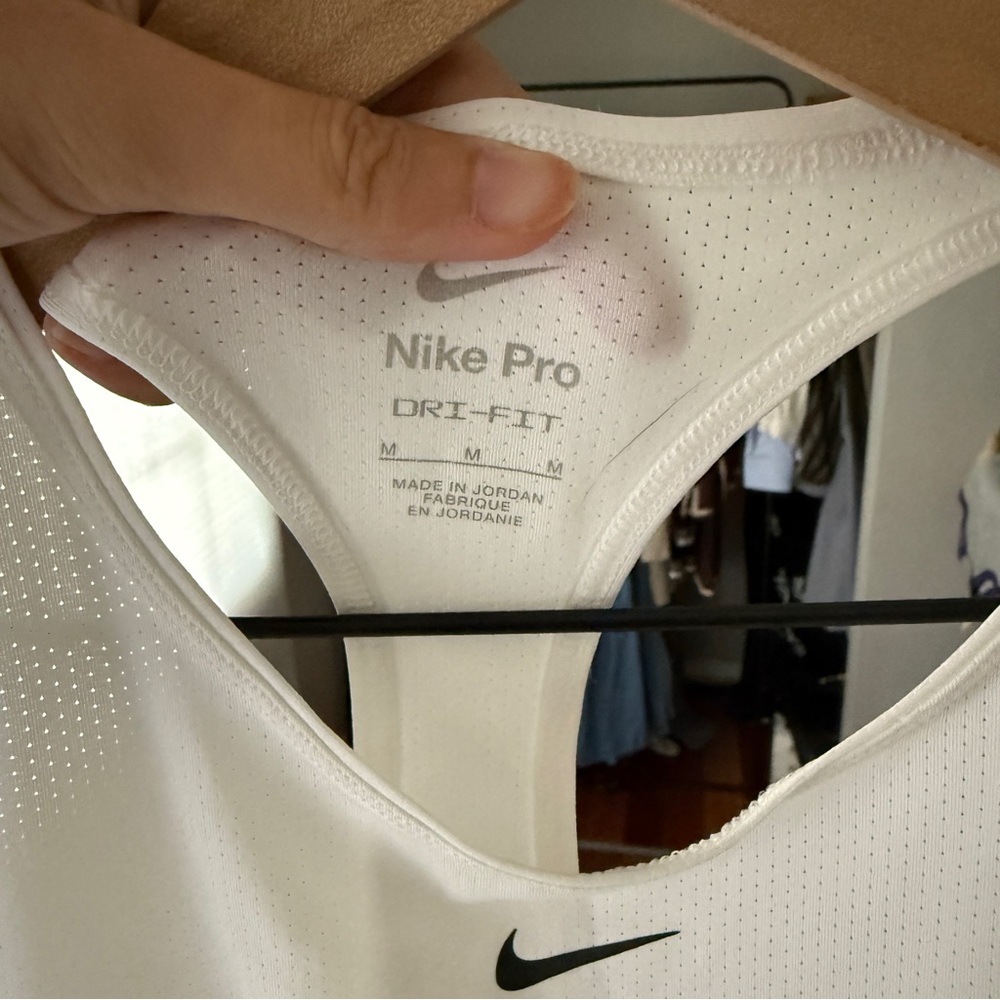 Nike Dri-fit racerback tank top - Picture 6 of 7